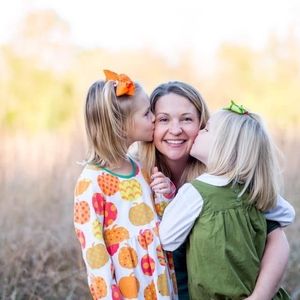 Meet your Posher, Monica